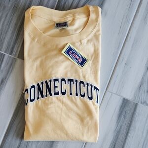 Authentic Life Apparel Connecticut Yellow Short Sleeve Tee Men's XL